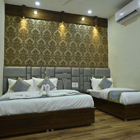 Guntas Residency Hotel Amritsar Exterior photo