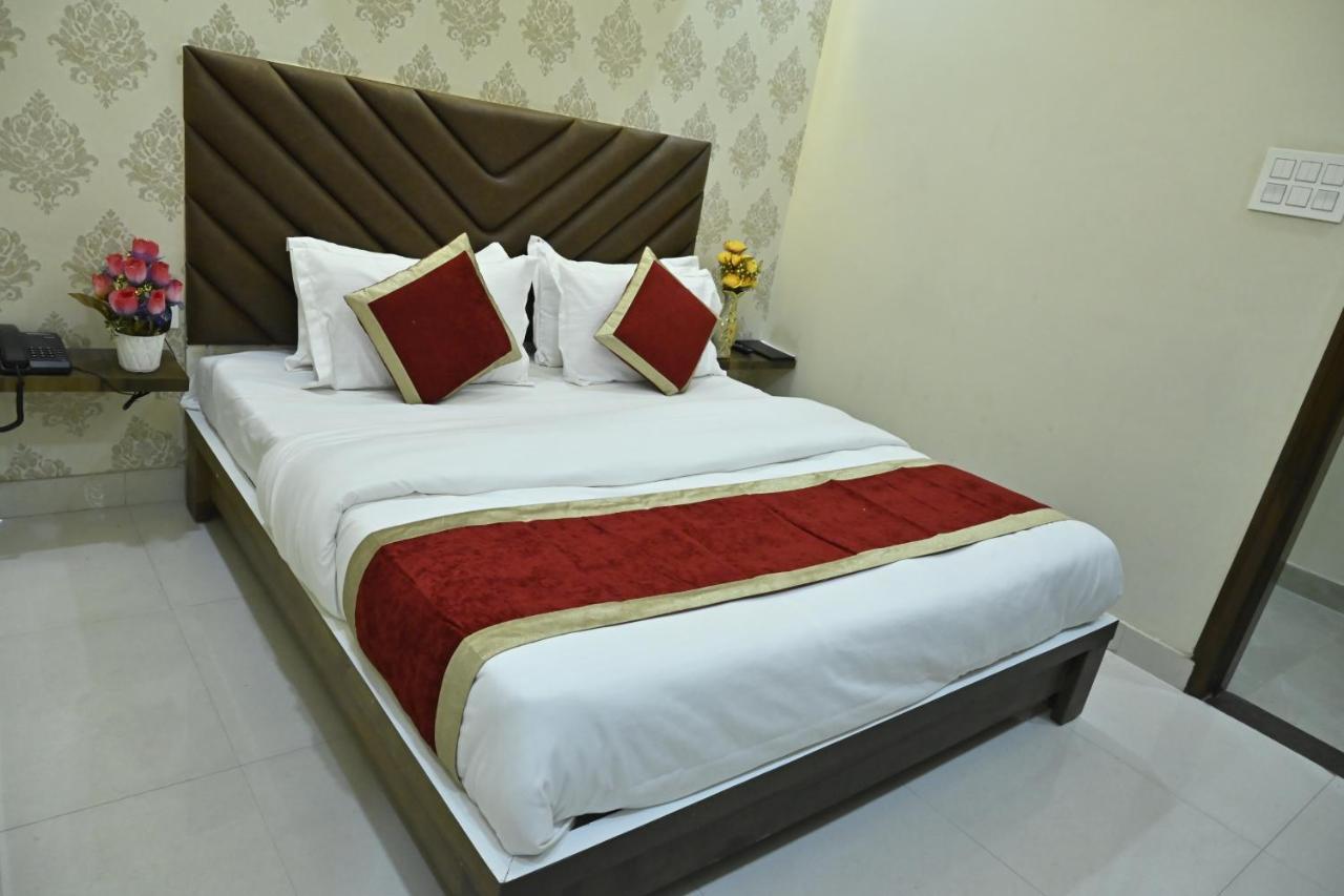 Guntas Residency Hotel Amritsar Exterior photo