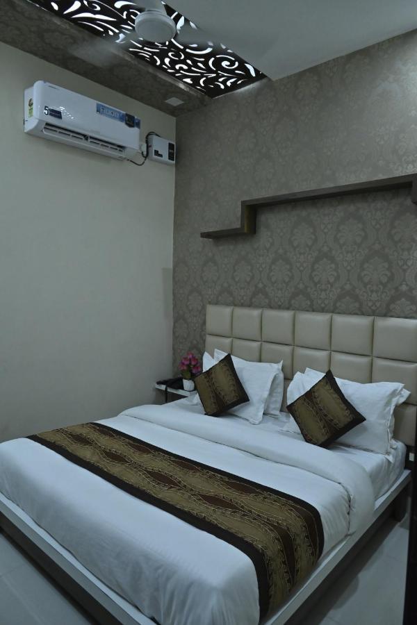 Guntas Residency Hotel Amritsar Exterior photo