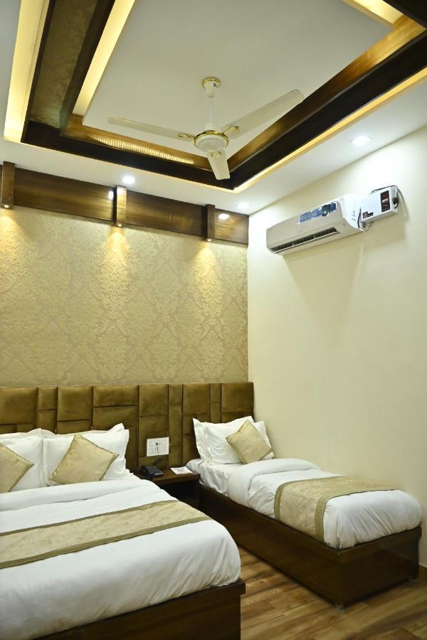 Guntas Residency Hotel Amritsar Exterior photo